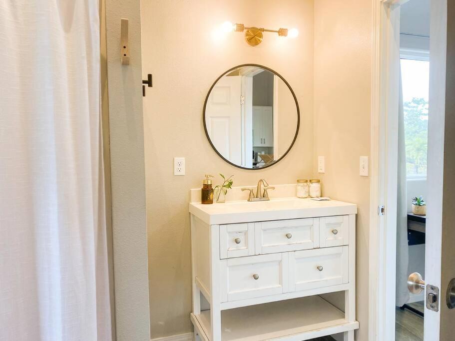 Hibiscus Hale, Full Kitchen, King Bed, Parking Keaau Exterior foto