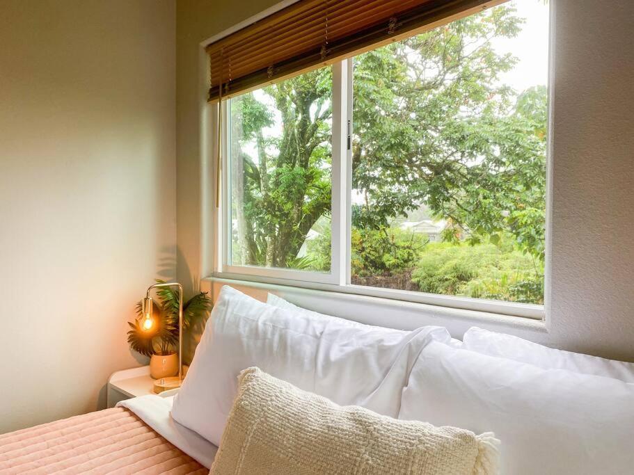 Hibiscus Hale, Full Kitchen, King Bed, Parking Keaau Exterior foto