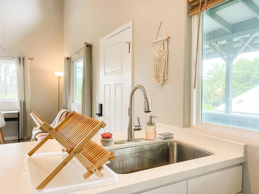 Hibiscus Hale, Full Kitchen, King Bed, Parking Keaau Exterior foto